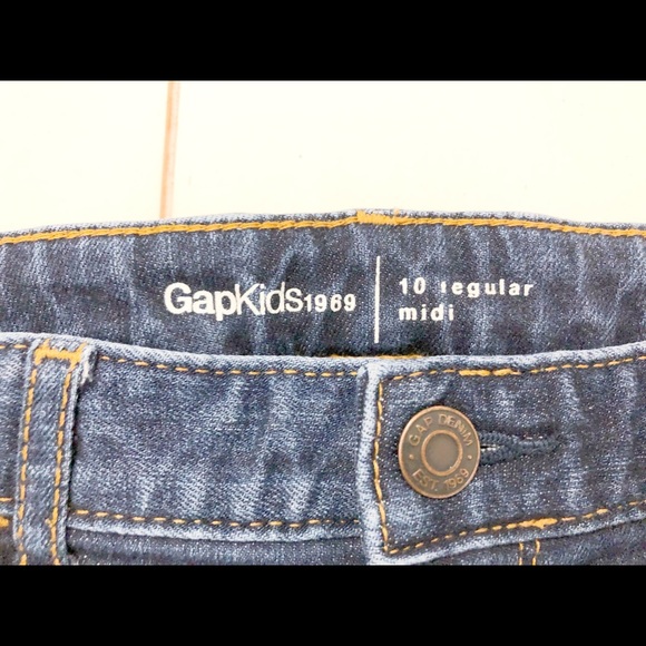 Gap Girls Midi Jean Shorts - Picture 2 of 4